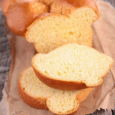 Brioche is a type of Viennoiserie bread that is made with eggs and butter, although sometimes sugar is added to give it a mildly sweet taste.