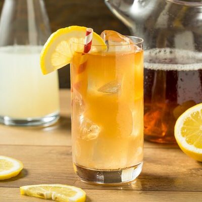 Arnold Palmer is a mocktail. This non-alcoholic beverage is made up of iced tea and lemonade in equal parts.
