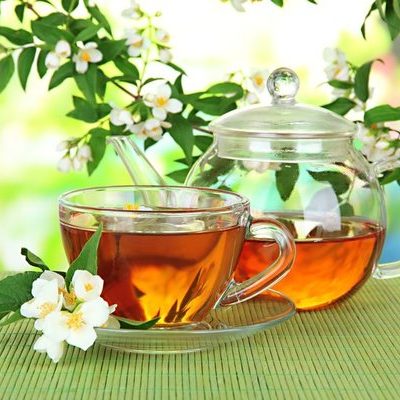 Jasmine tea is a type of tea that has been brewed with jasmine blossoms or flowers. Originating in China, this tea has a delightful aroma.