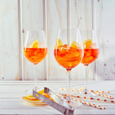 Aperol spritz is a cocktail made with Aperol, prosecco (a type of Italian sparkling white wine), soda water, and orange slices.