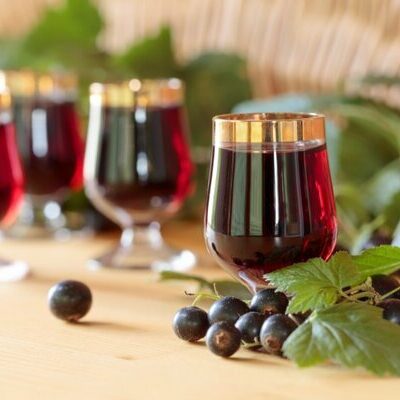 Blackcurrant liqueur, also known as crème de cassis, is a liqueur of French origin.